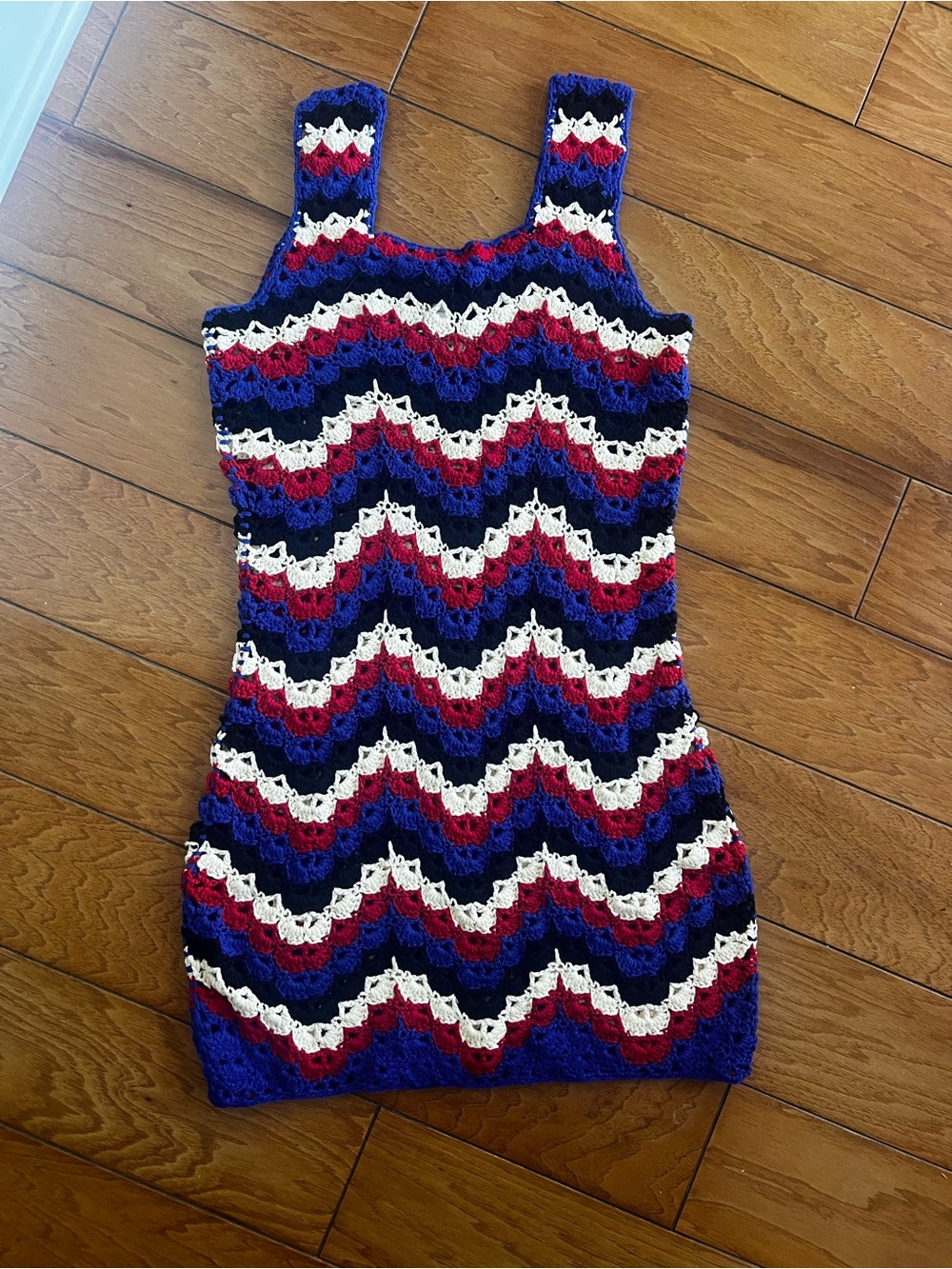 Vici Crochet Swim Coverup Dress in Navy, Red & White Sz S